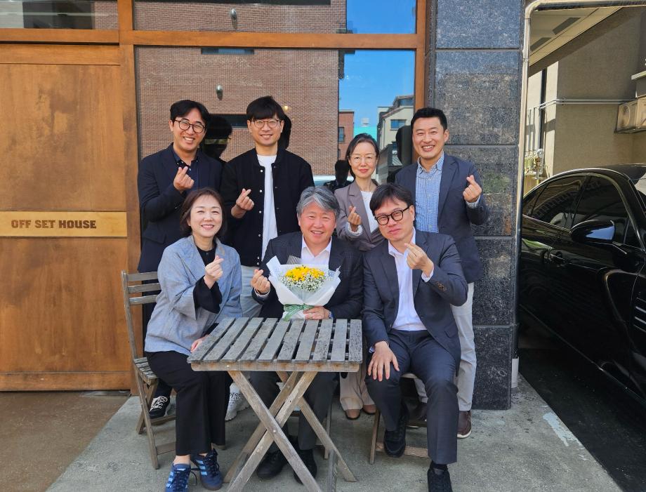 썸네일 사진